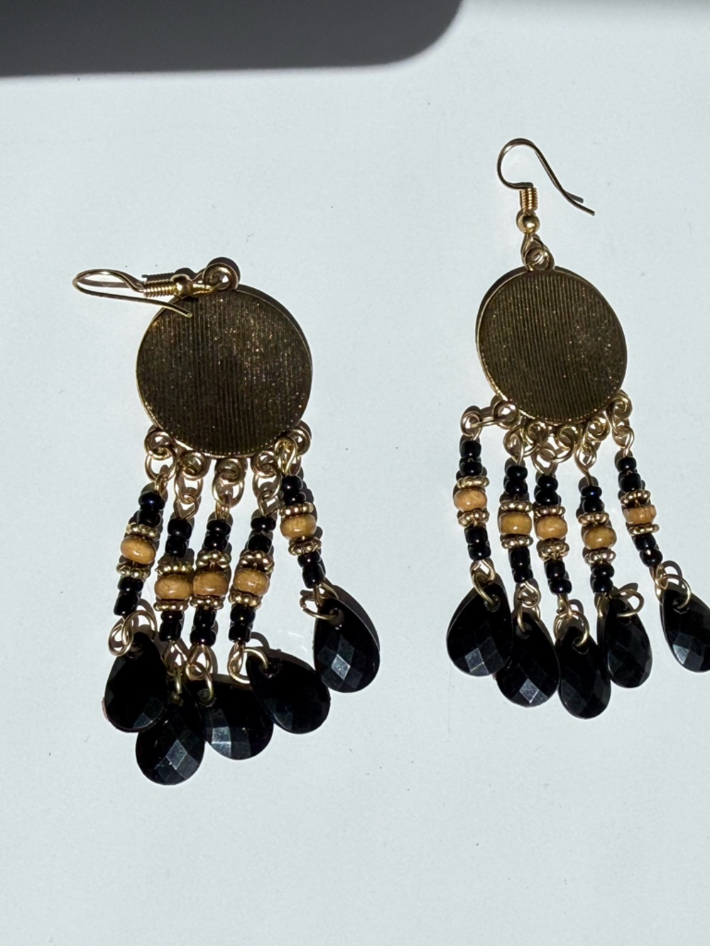 🐣5/$25-Gold and Black Dangle Earrings - Picture 4 of 9